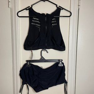 Black 2-Piece Swimsuit